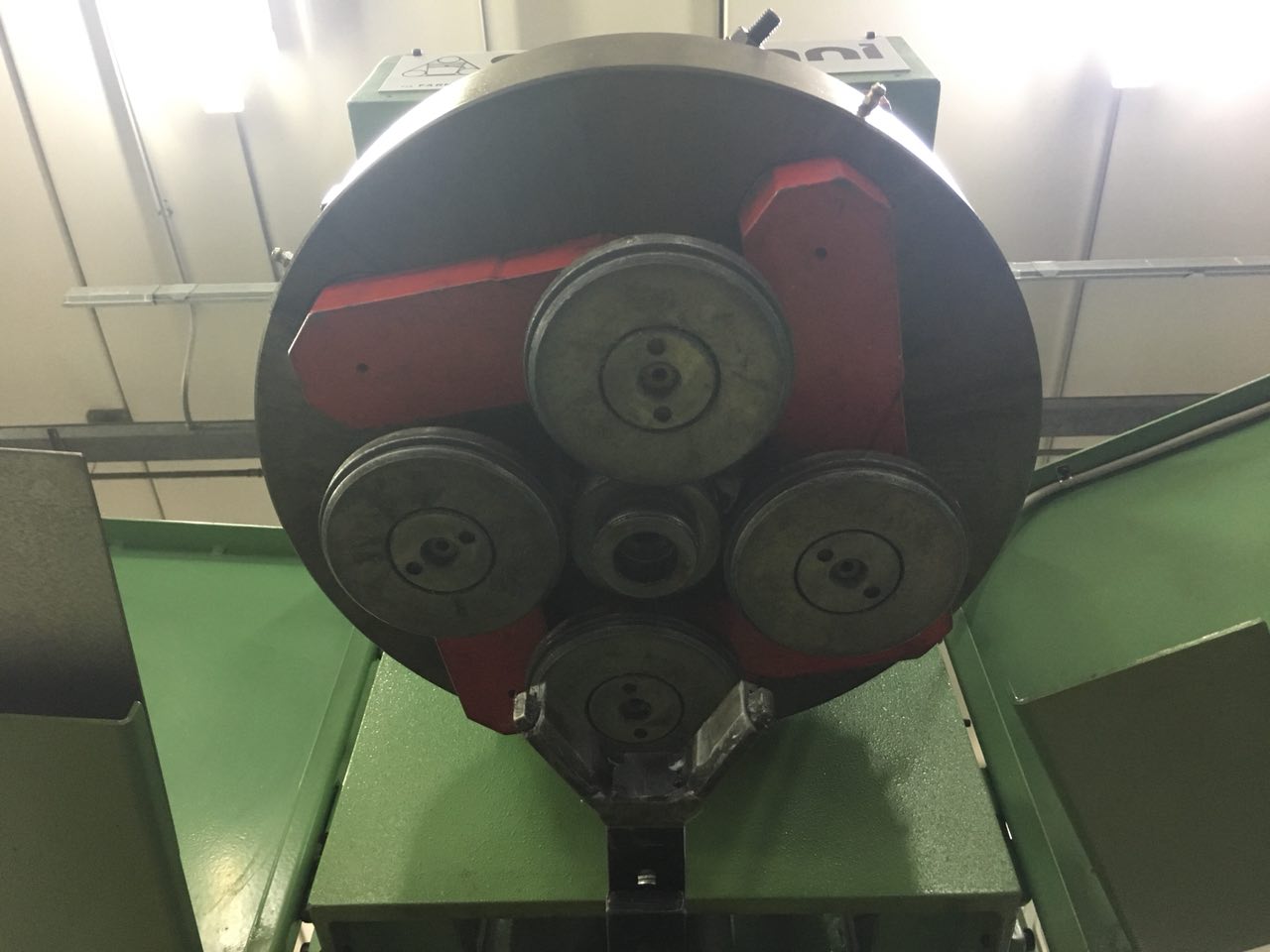SARGIANI AGGRAFFATRICE SEMIAUTOMATICA S- 908  2000